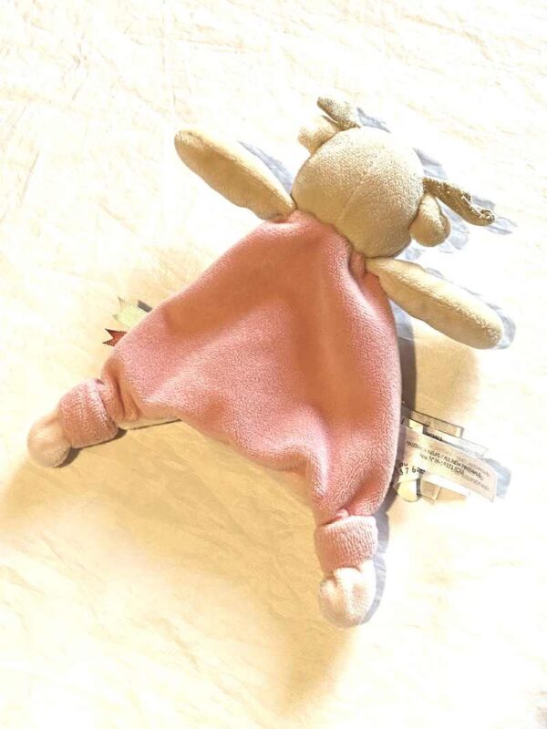 Arrière doudou petit cerf marron petite combinaison rose