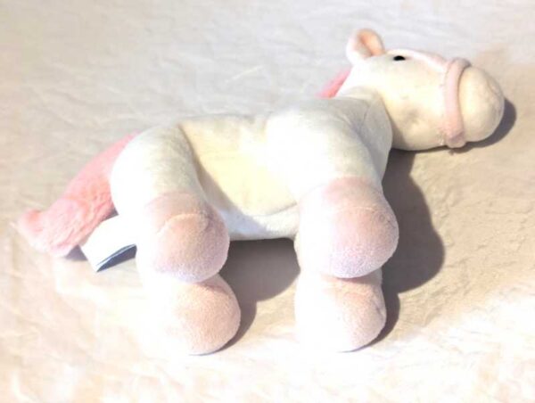 Dessous peluche normale petit cheval blanc crinière harnais pattes roses
