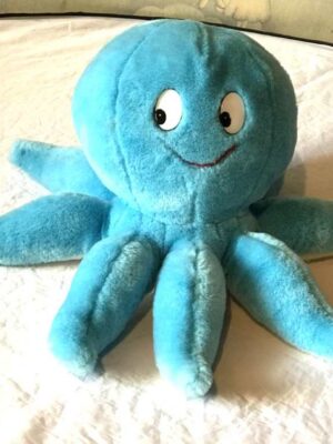 Peluche normale grosse pieuvre bleue tête ronde tentacules