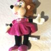 Peluche normale petite fille cheveux bruns piques robe ruban souliers roses écriture N